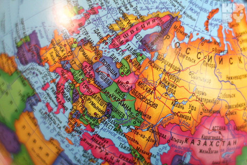 Карта россии на глобусе с городами