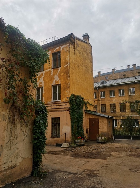 Куда пойти в Петербурге?