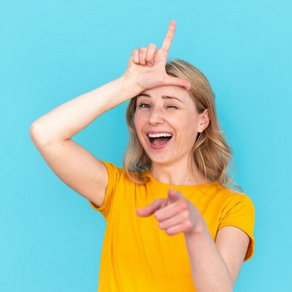 Обрушение стен спортзала произошло в тульской школе, на ремонт которой ранее выделили около 190 млн рублей