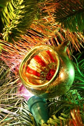 Старых елочных игрушек пост