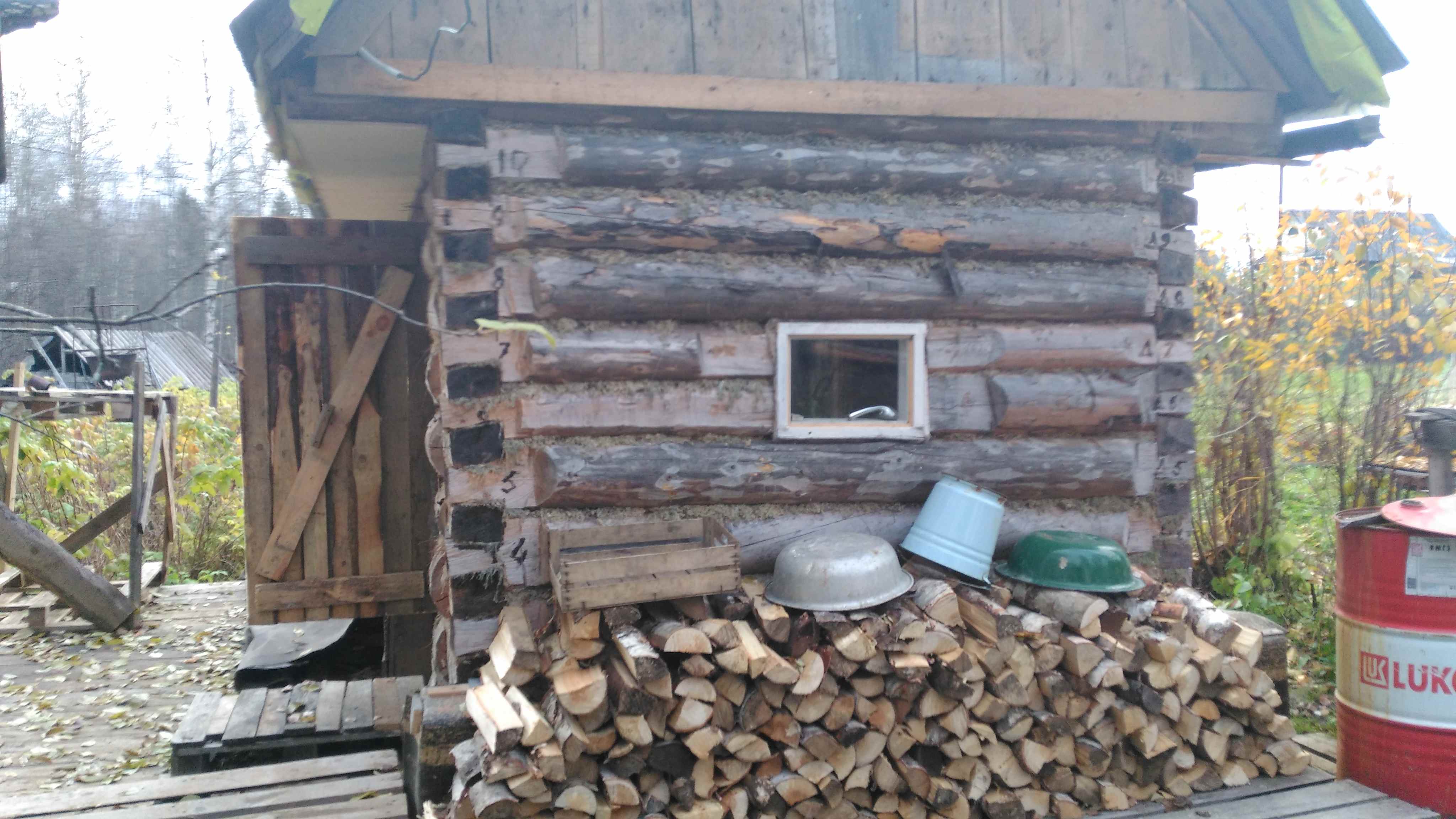 Фото баньки деревенские секс три партнера
