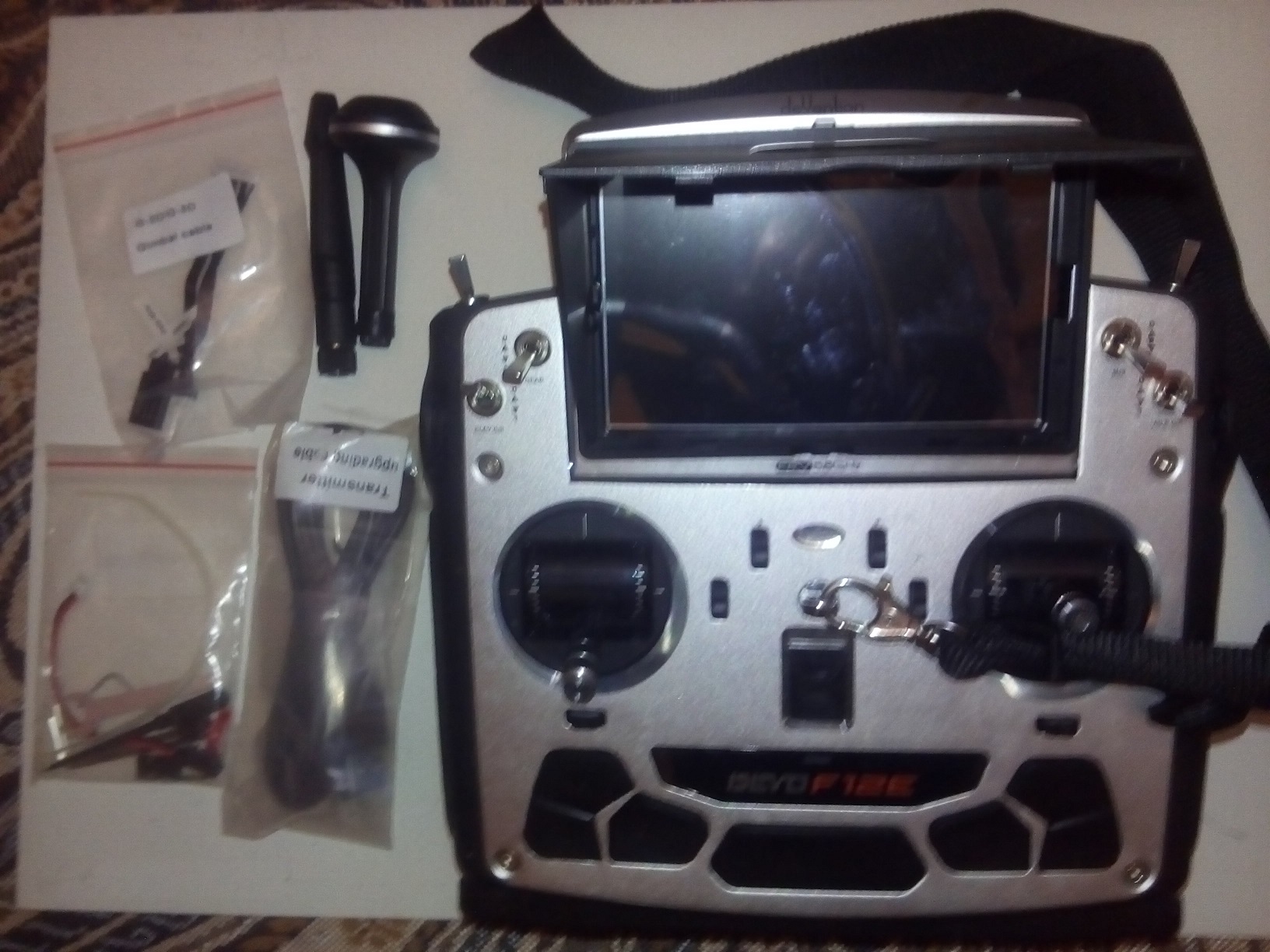 Продам пульт радиоуправления DEVO F12E (квадро и октокоптеры) - ЯПлакалъ