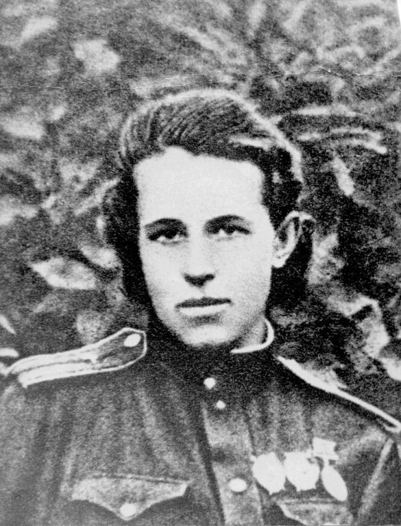 История в фотографиях