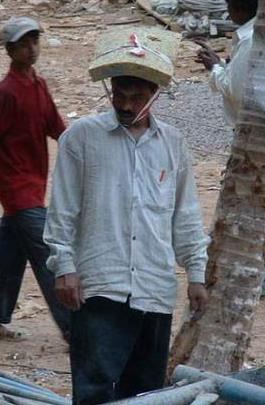 Техника безопасности? Не, не слышали