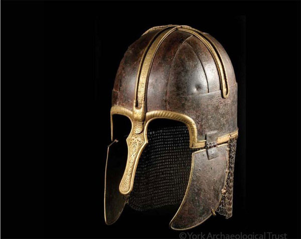 Легендарные шлемы тёмных веков