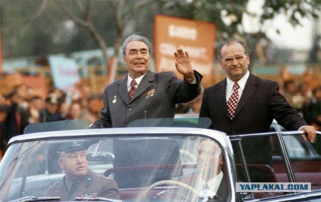 Москва. Утро. Кортеж президента Российской Федерации