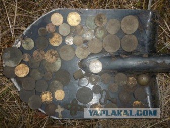 Искатели сокровищ на крымских пляжах