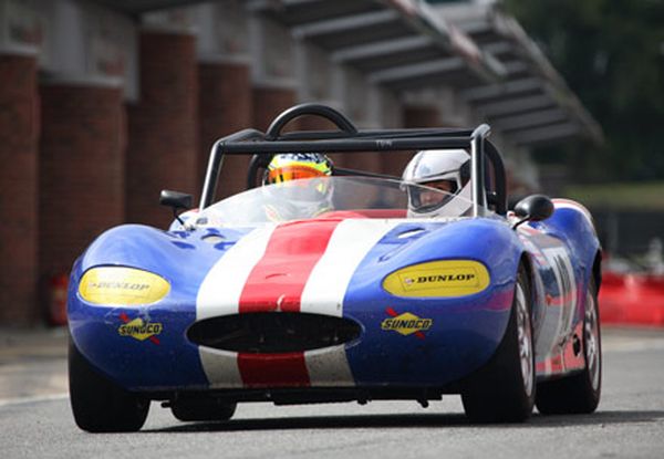 Ginetta - малоизвестный профессиональный спортсмен