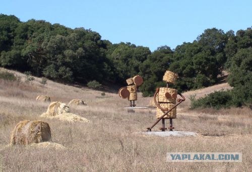 Сено косить - не мелочь по карманам тырить
