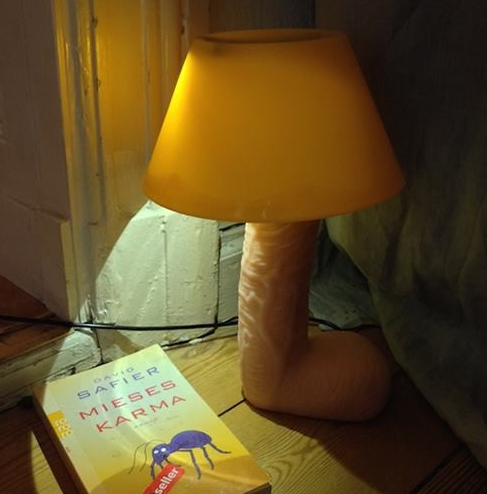 "Дружба" с женой товарища. Нужен совет