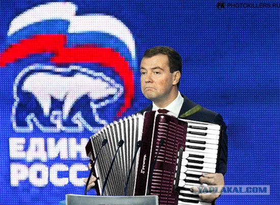 Отец комментирует бой сына с тайцем