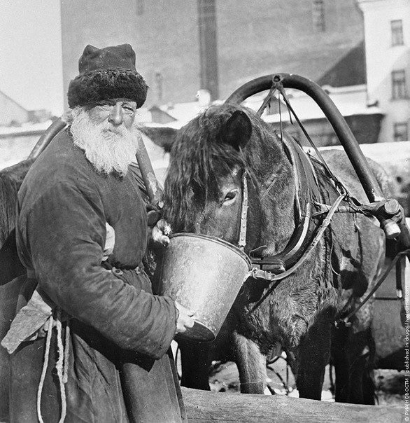 Немного исторических фотографий, пойманных в нужный момент