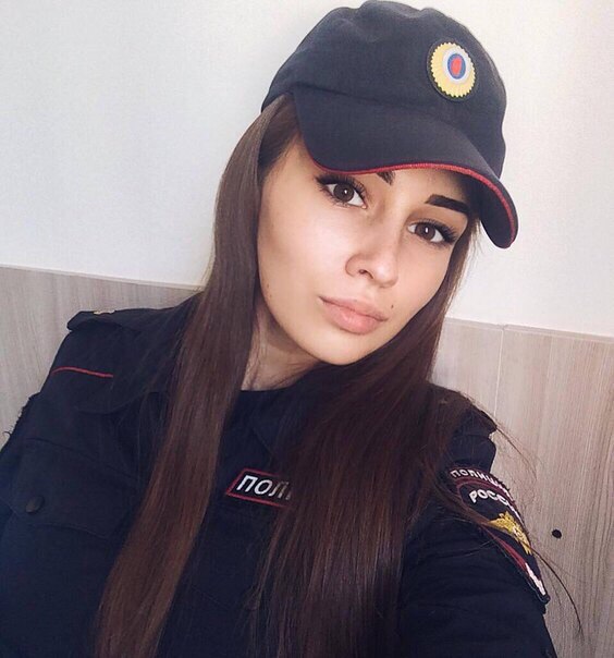 Приятные девушки из сети