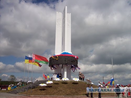 Россияне и Украинцы