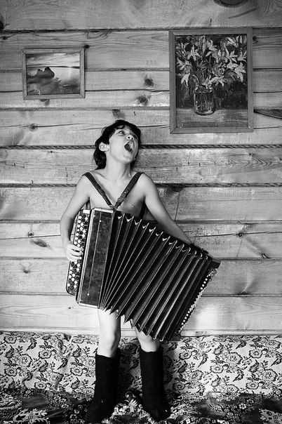 Утопил машину в реке Лене