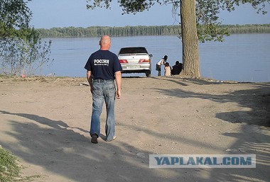Девушки избили бутылками гостей города Вольск