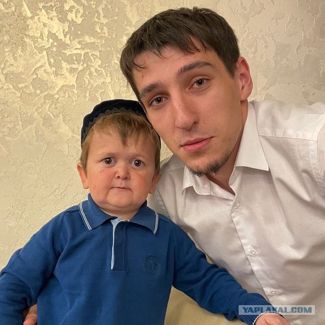 Что он там пробубнил?
