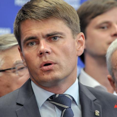 Почему динозавры вымерли?