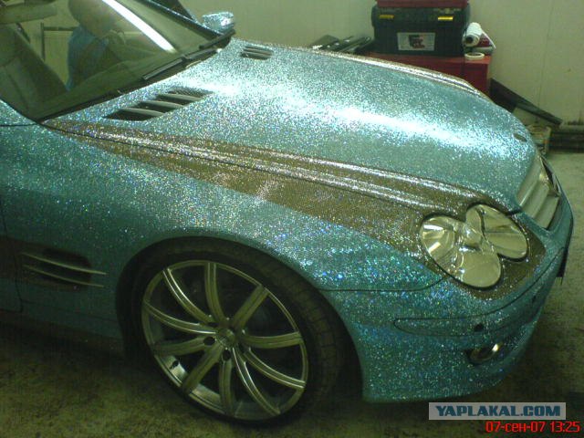 кристальный Mercedes