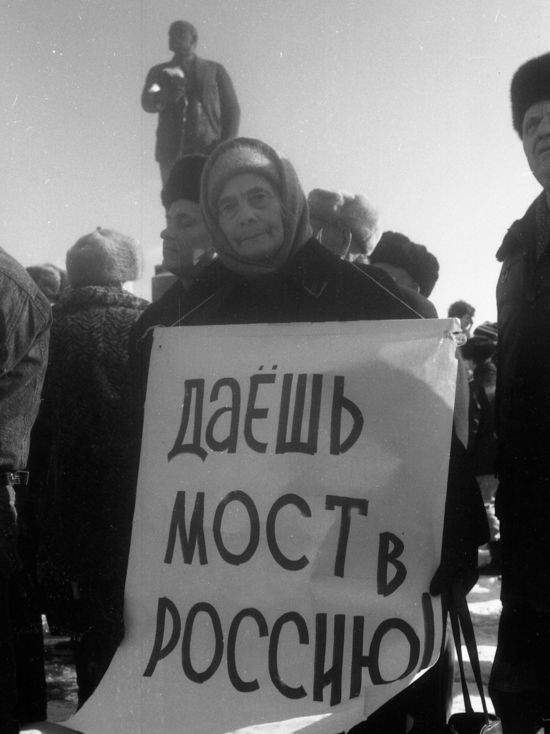 В Керчи произошёл взрыв на Крымском мосту около шести утра