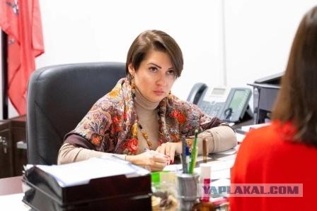 Жительница Москвы Елена попала на учет из-за сине-желтой аватарки 10-летней дочери.