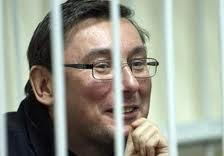 Если бы афиши к фильмам рисовали по названию