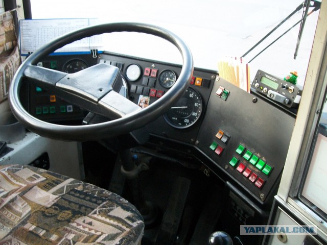 Закончилась эра Ikarus 280 (5 фото)
