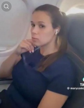 Пустите нашу деточку к окошку, она же плачет!