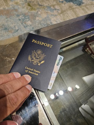 Почему у многих жителей США нет паспортов