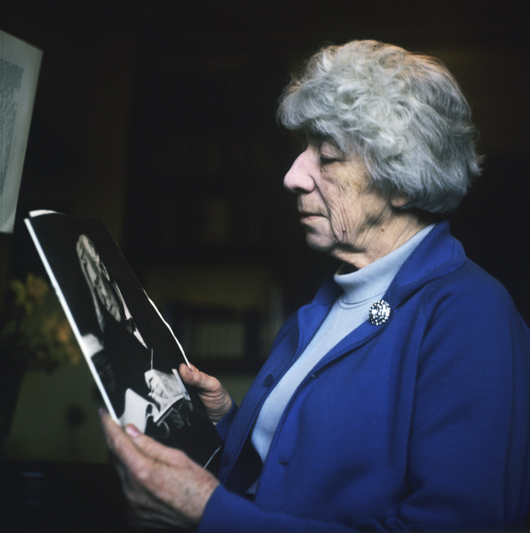Как королева эпизода Мария Скворцова стала звездой кино после 60 лет