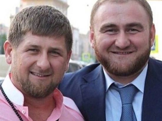 Арашуков заявил, что плохо владеет русским языком, и потребовал переводчика