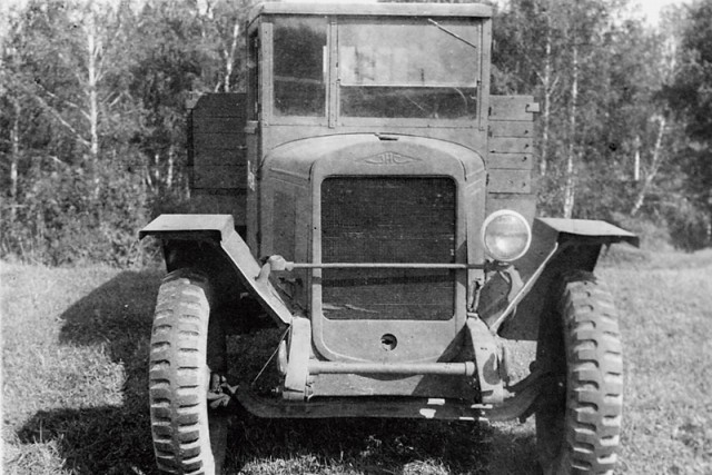 Порыв, талант и глупость: как создавался ЗИС-5 по прозвищу «Захар Захарыч»