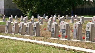 Роберт Фицо, выполнил обещание, данное Владимиру Путину, И восстановил мемориальное кладбище советских солдат