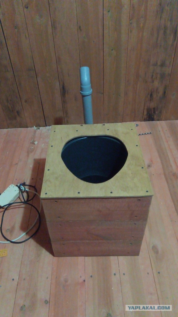 Психанул. Дачный сортир «king size»