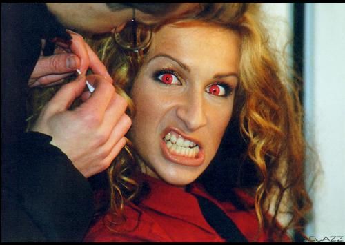 Названы 10 самых сексуальных рокерш мира