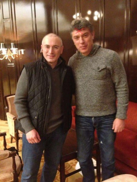Немцов убит в Москве