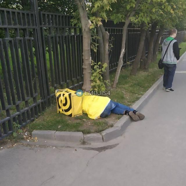 Кто-нибудь работает сегодня, 1 января?