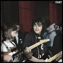 Живой рок: певица Джоанна Стингрей опубликовала неизвестные фото ленинградских музыкантов