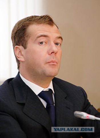 Пошла волна! Митинг за отставку Медведева пройдет в Иркутске. Но не в центре