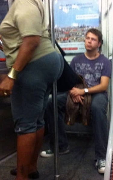 Крепче держитесь за поручни!