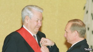 Горбачев заявил, что США могут втянуть Россию