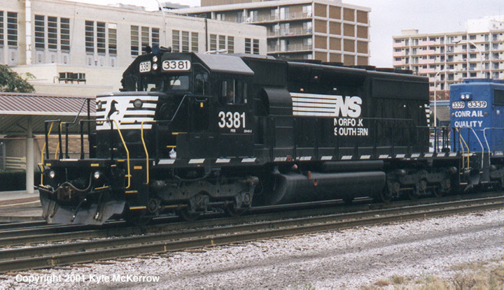 9967009.jpg
