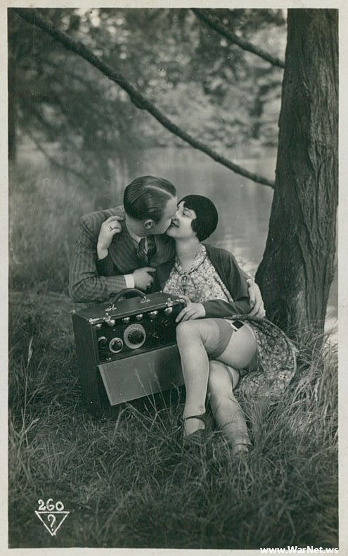 Нашлось еще немного слегка пошлых картинок с надписями 16+ (22.07.2020)