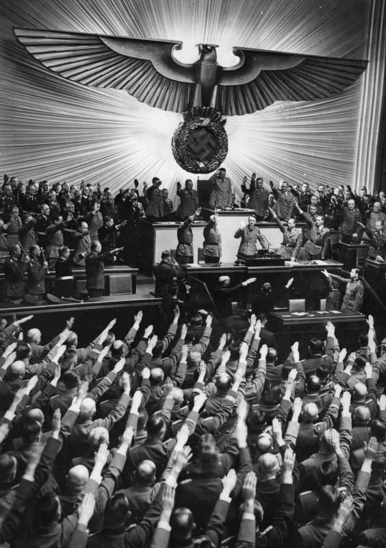 Несколько исторических фото в хаотичном порядке и разной степени баяности - 1