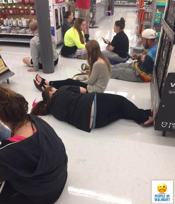 Экстравагантные покупатели Walmart