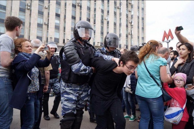 Бойцовский клуб: росгвардеец против кавказца