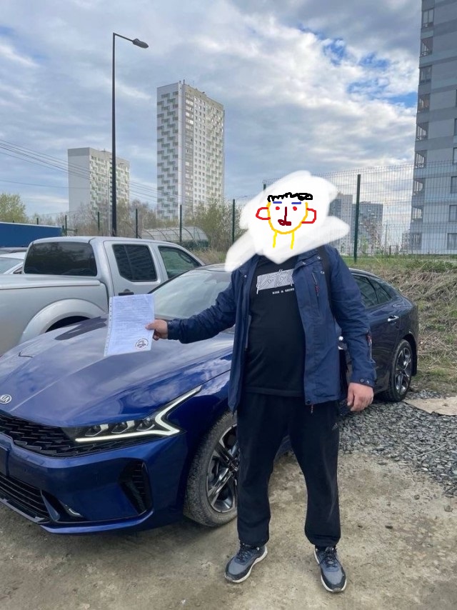 Что можно купить в Китае по цене Lada Aura?