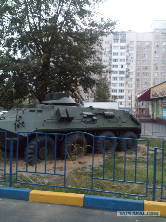 Суровые русские детские площадки