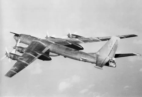 Трагедия над Бермудами, гибель самолёта-разведчика ТУ-95РЦ, 04 августа 1976 г.