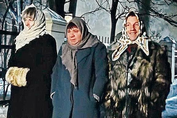 Не знаете, где отметить Новый год? Есть решение!